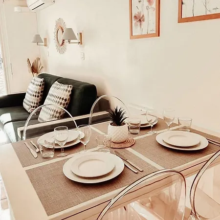 Les Rivages 2p Terrasse Parking Ac 50 M マントン