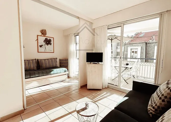 Les Rivages 2p Terrasse Parking Ac 50 M Apartmán Menton